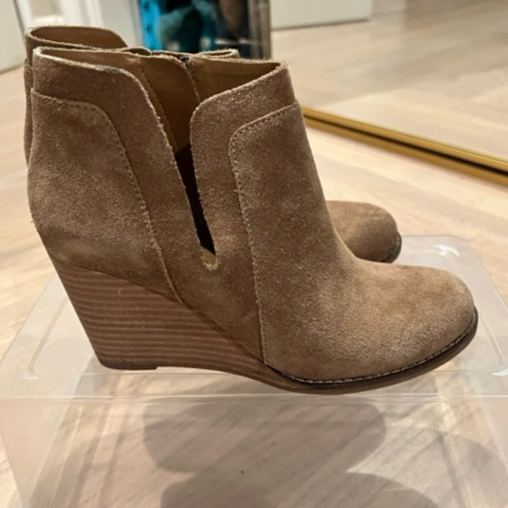 Lucky Brand Brown Suede Booties 6.5 Ankle